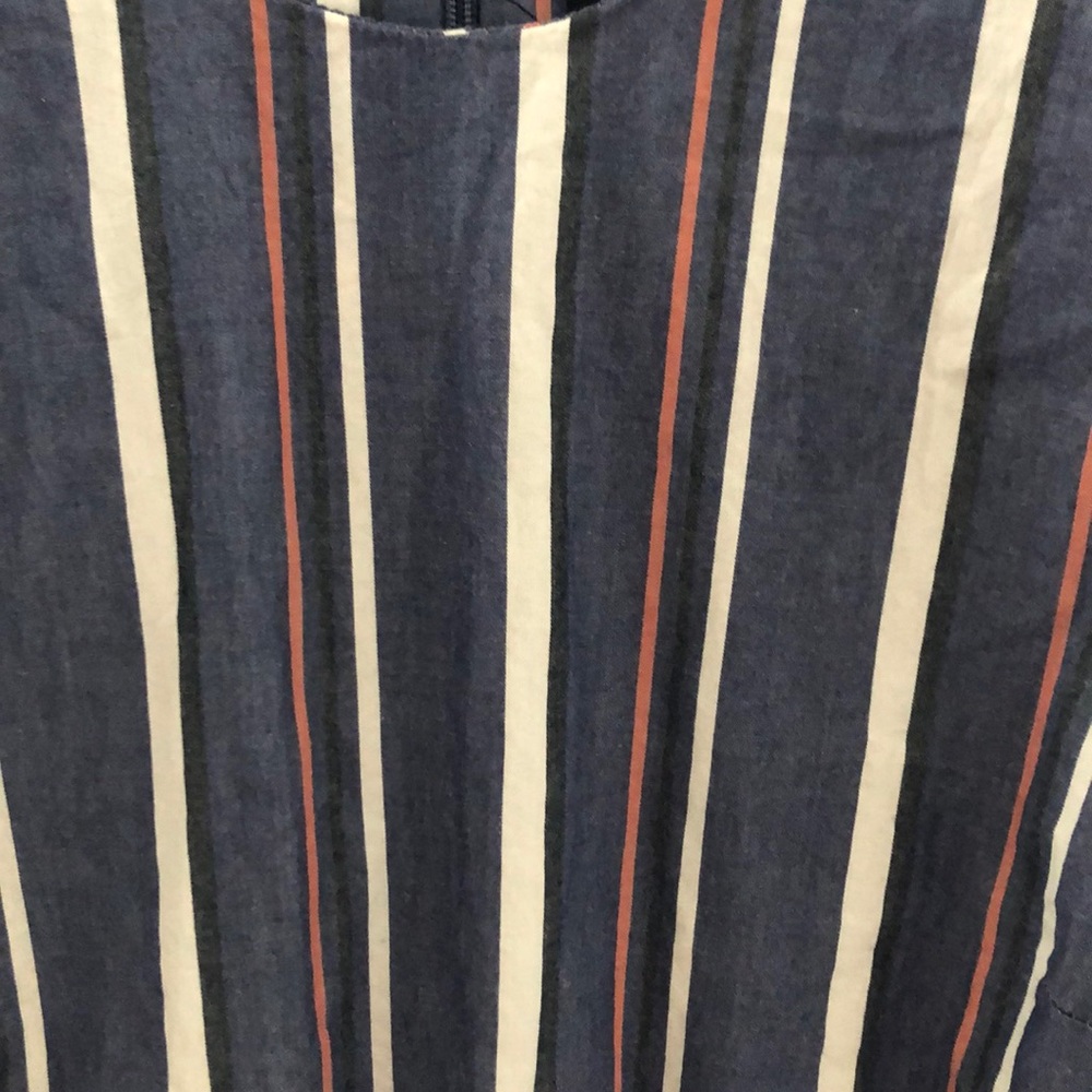 Striped romper - Picture 3 of 3